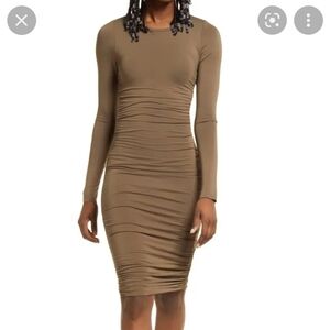 Good American Slinky Ruched Long Sleeve Midi dress Olive Green M Medium